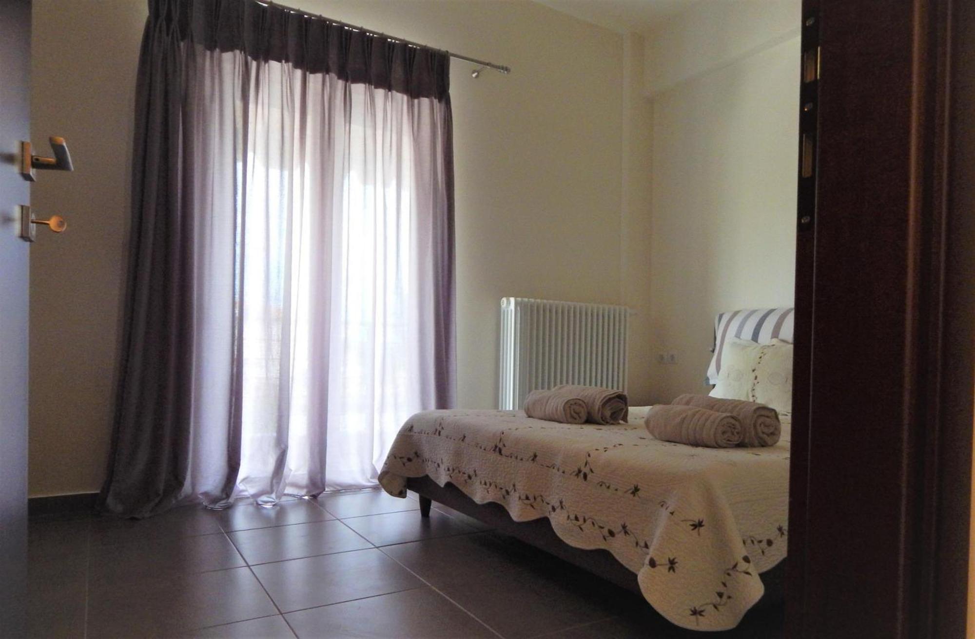 Samaras Apartments In Kamena Vourla Extérieur photo
