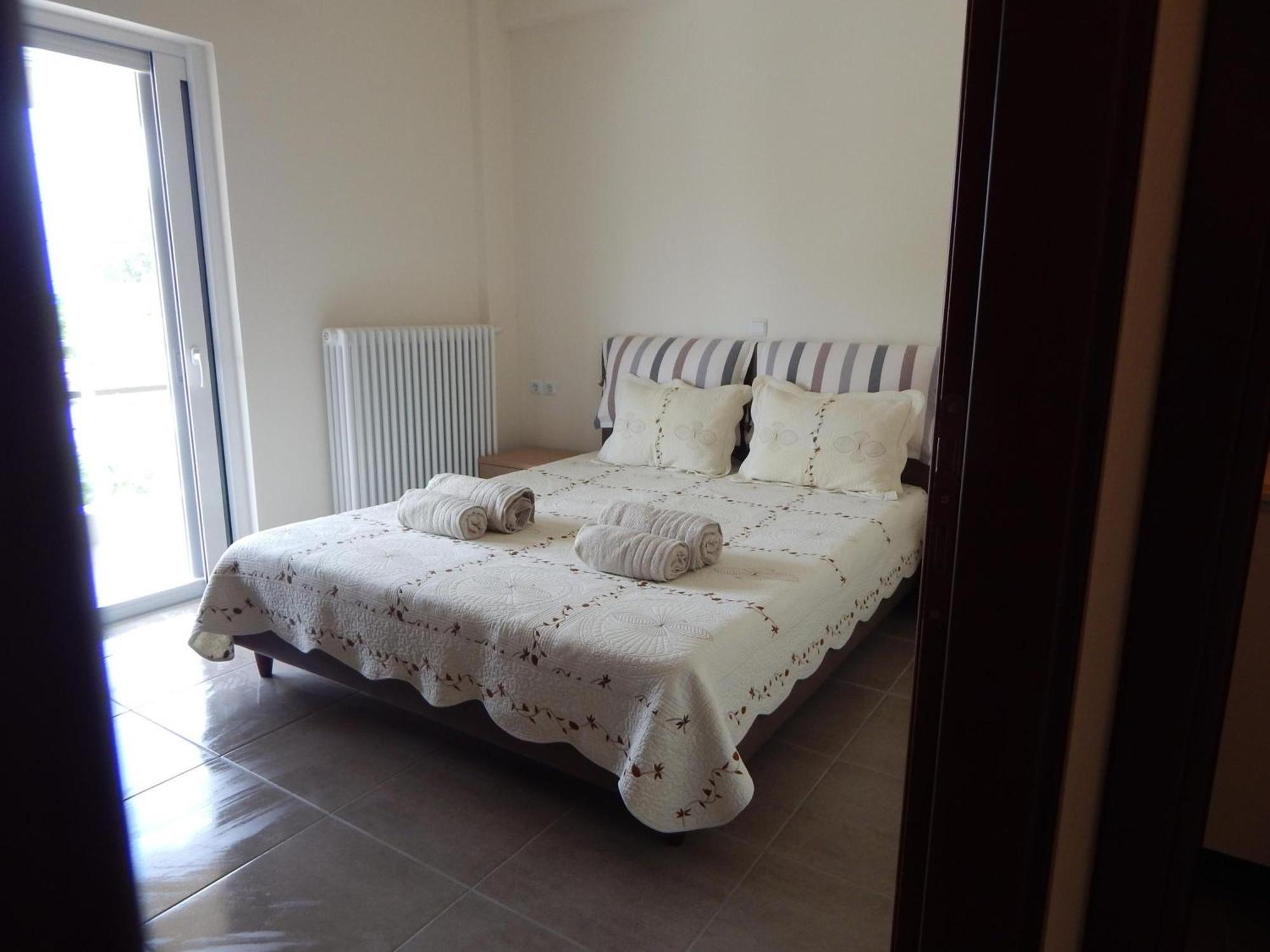 Samaras Apartments In Kamena Vourla Extérieur photo