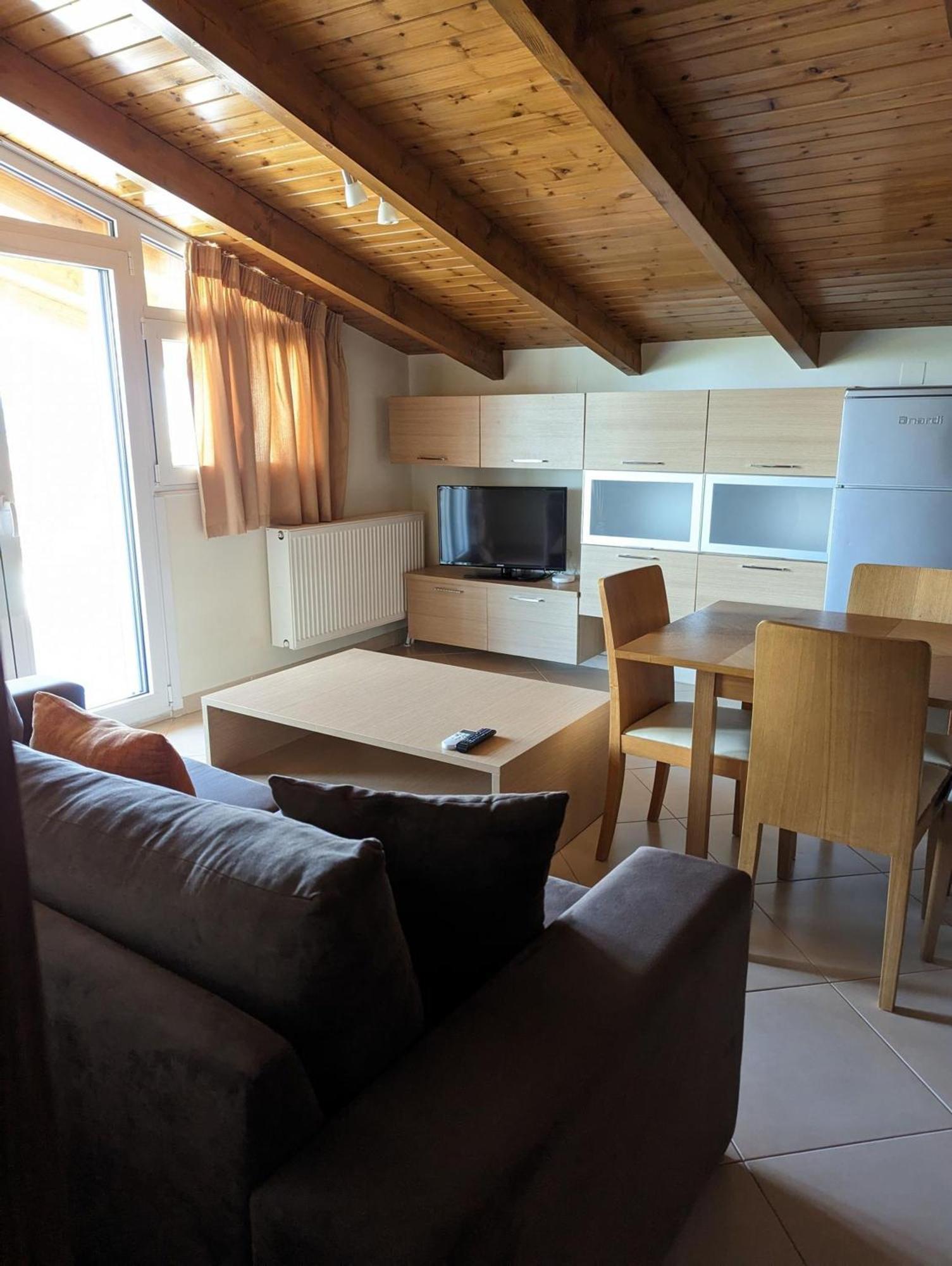 Samaras Apartments In Kamena Vourla Extérieur photo
