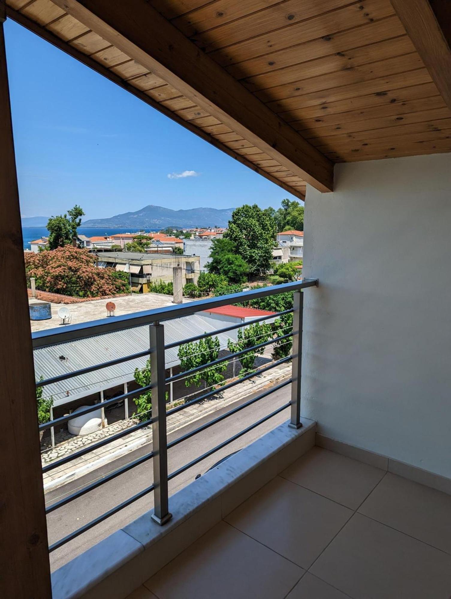 Samaras Apartments In Kamena Vourla Extérieur photo