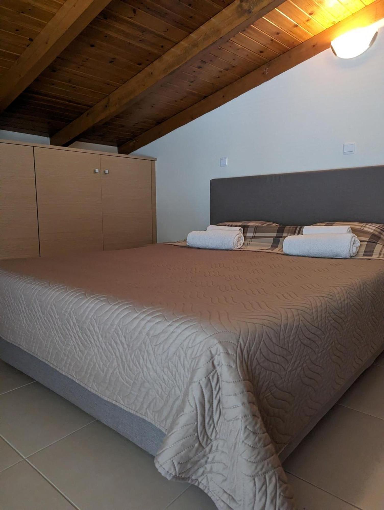 Samaras Apartments In Kamena Vourla Extérieur photo